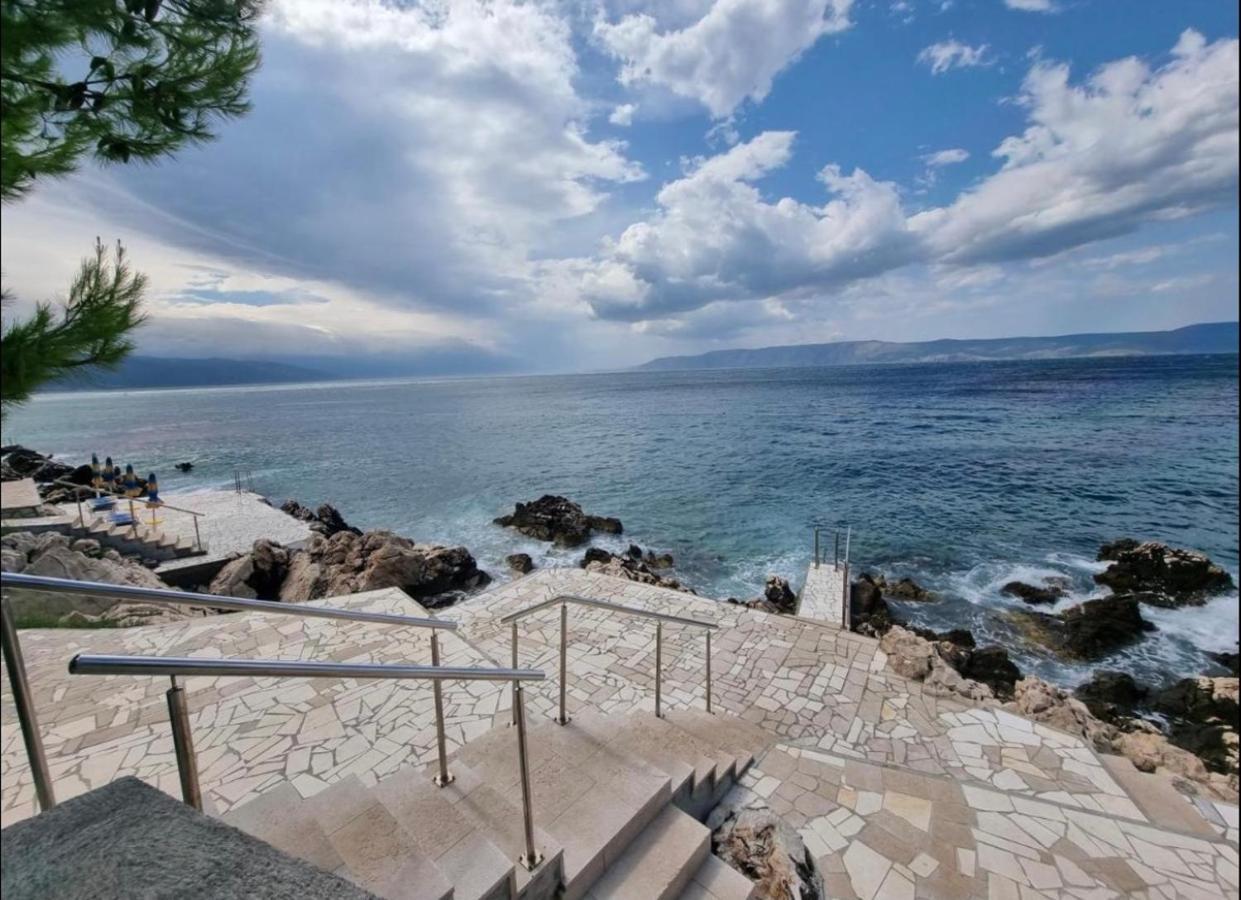 Sea La Vie Rooms Novi Vinodolski Esterno foto