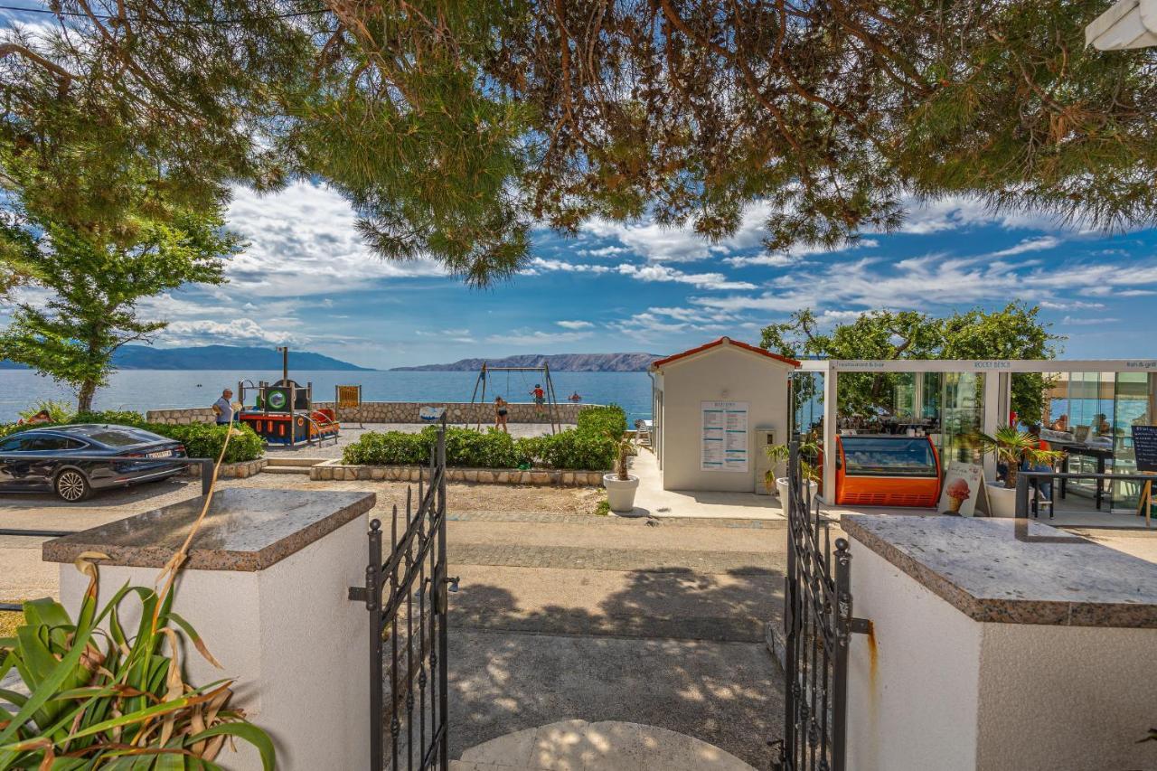Sea La Vie Rooms Novi Vinodolski Esterno foto