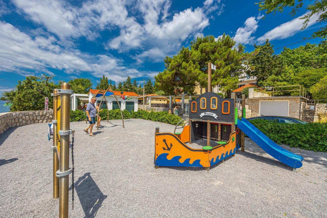 Sea La Vie Rooms Novi Vinodolski Esterno foto