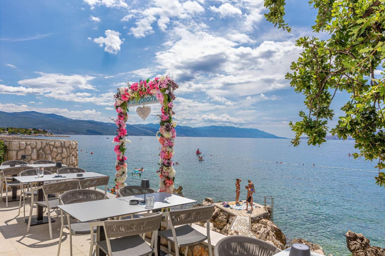 Sea La Vie Rooms Novi Vinodolski Esterno foto
